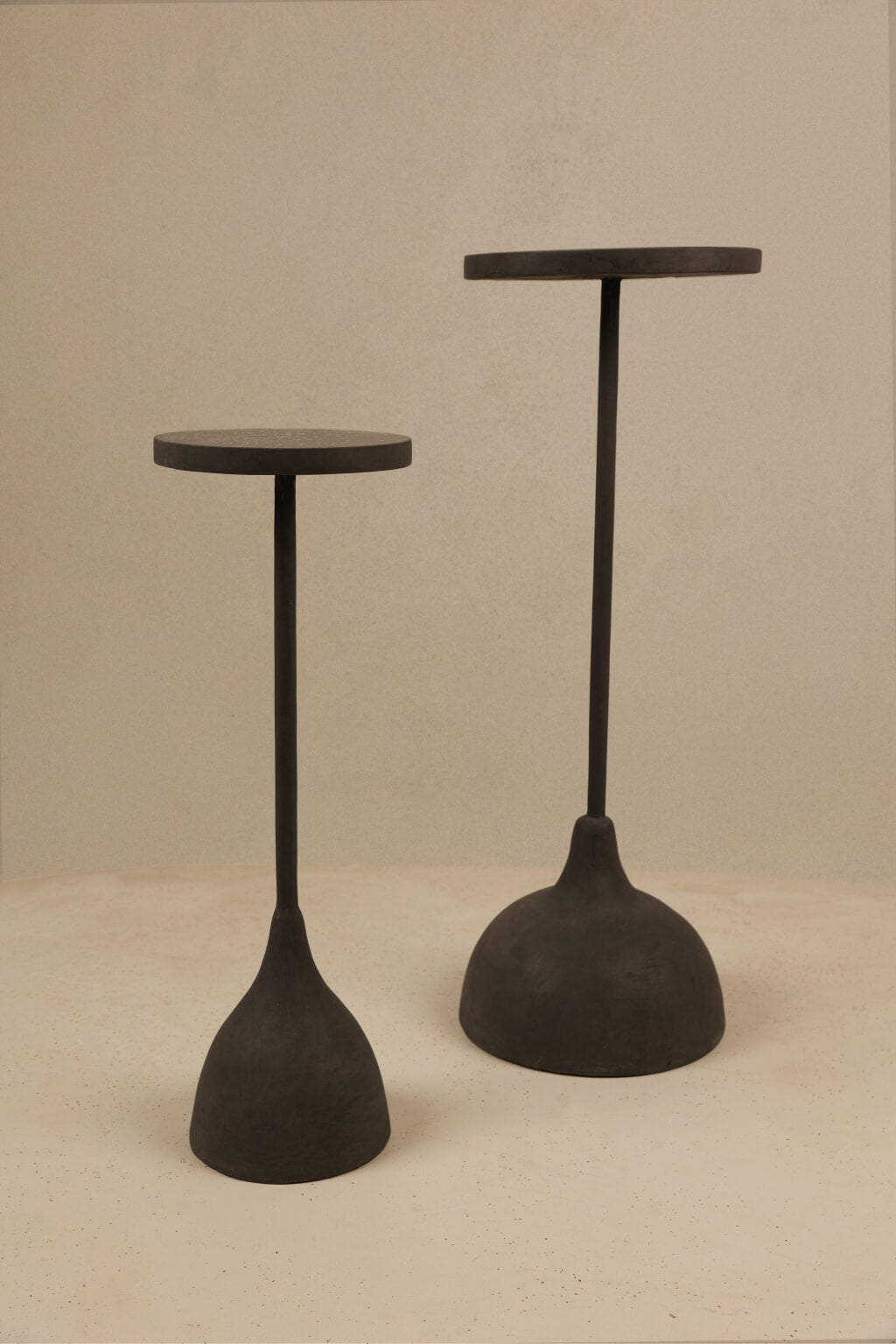 Pearl Peg Table